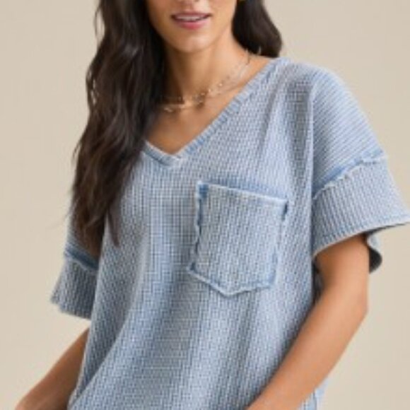 ARULA Tops - Arula Harlyn Tunic in Washed Blue 2X